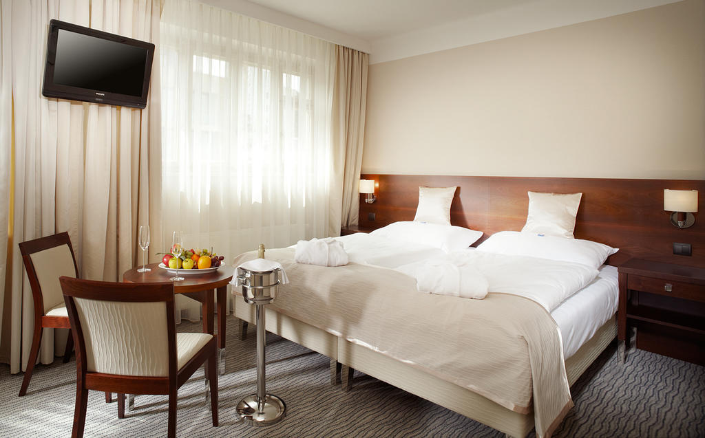 Alexandria Spa & Wellness Hotel Luhačovice Habitación foto